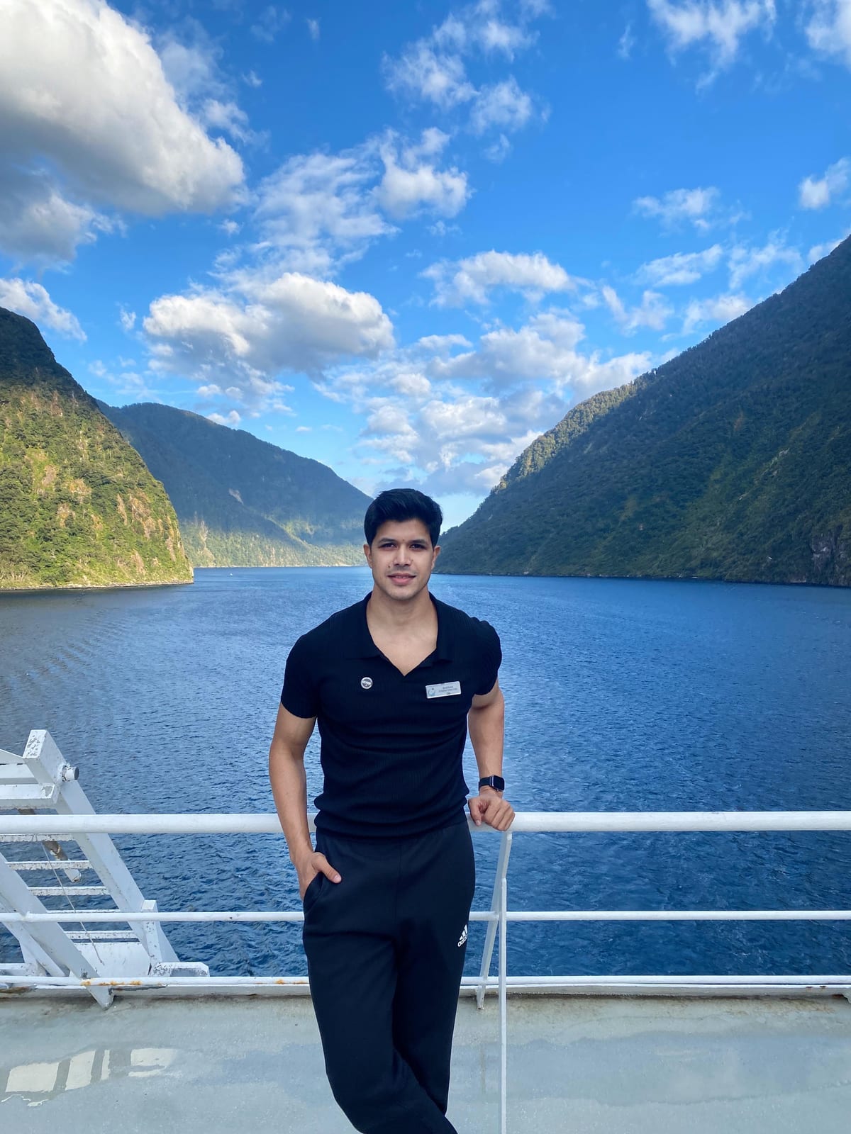 Scenic cruising on the open deck
